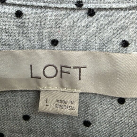 LOFT Womens L Gray Polka Dot Button Front Blouse Long Sleeve Collared Work Top - Picture 5 of 15